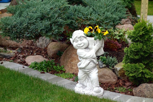 Скульптура Веселый гномик