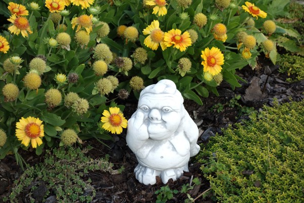 Фигурка Грубый гном