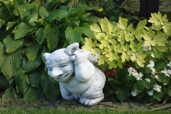 Фигурка Гном с дубинкой