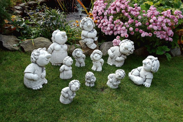 Скульптура В глубокой задумчивости из серии Веселая семейка