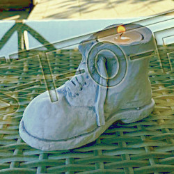 Скульптура Башмак