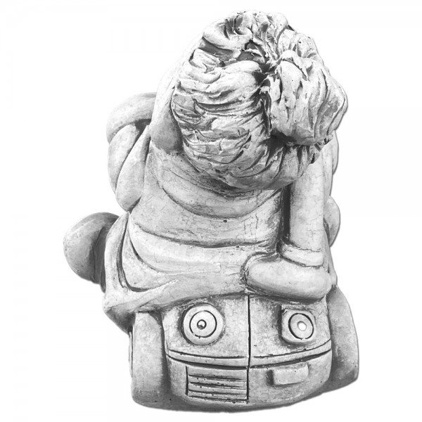 Скульптура декоративная Горничная