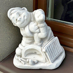 Скульптура декоративная Сантехник