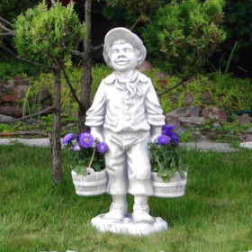 Скульптура современная Мальчик с корзинками