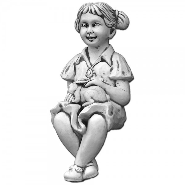 Скульптура современная Девочка с зайцем сидит