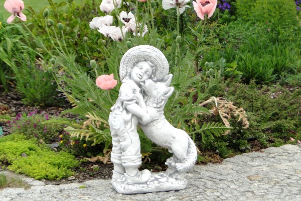 Скульптура классическая Мальчик с собакой