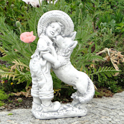 Скульптура классическая Мальчик с собакой