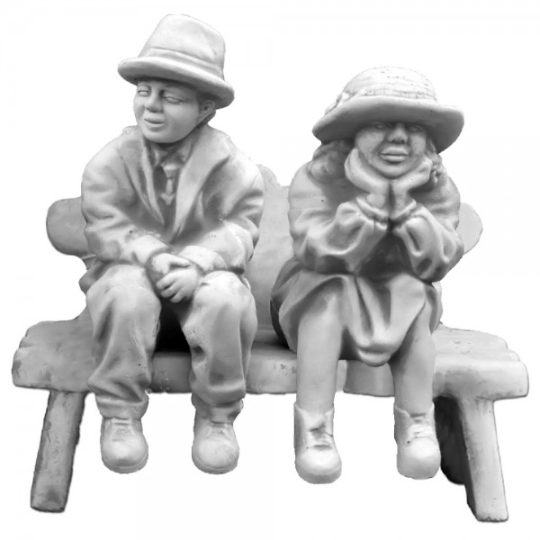 Скульптура  Дети на скамейке