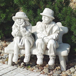 Скульптура  Дети на скамейке