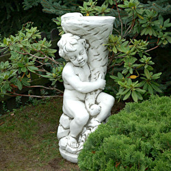 Скульптура античная Мальчик с рогом изобилия