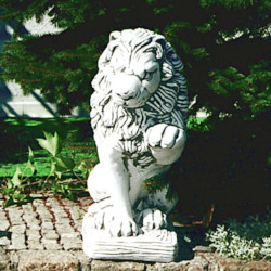 Скульптура Лев сидит с поднятой лапой, левый