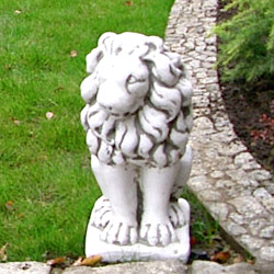 Скульптура Лев сидит, правый