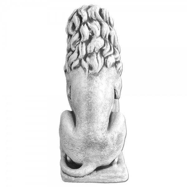 Скульптура  Лев со щитом сидит левый