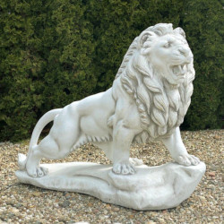Скульптура Лев стоит, правый