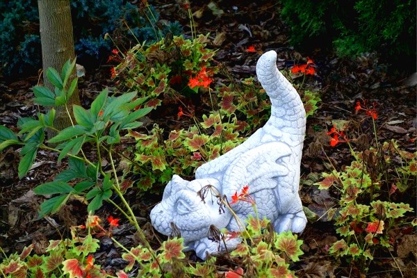 Скульптура Дракончик