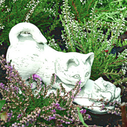 Скульптура Котенок и жаба