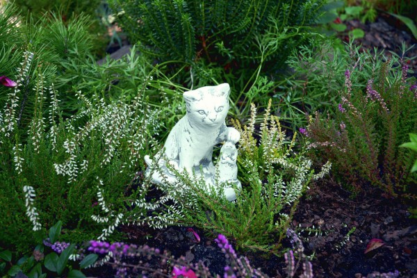 Скульптура Котенок с мышкой