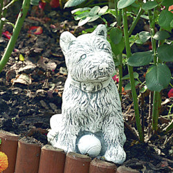 Скульптура Пес с мячиком