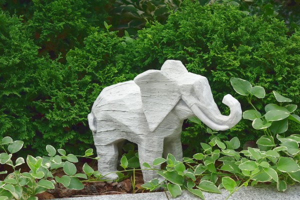 Скульптура декоративная Слон
