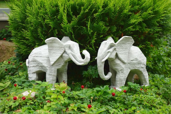 Скульптура декоративная Слон