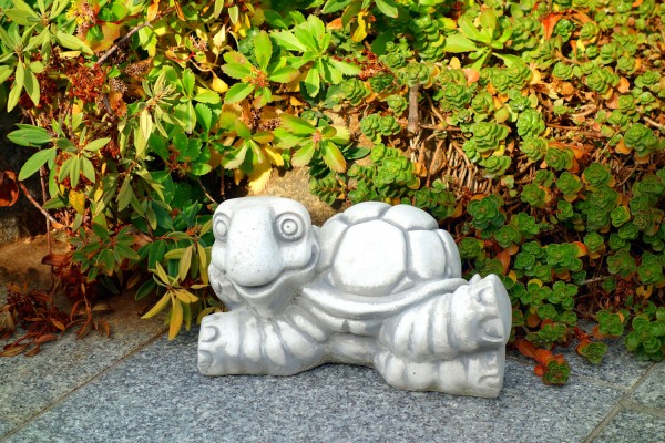Скульптура декоративная Черепаха лежит