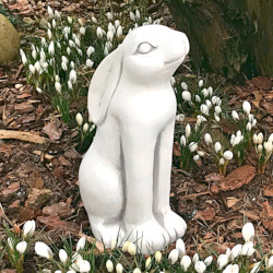 Скульптура Зайчик сидит