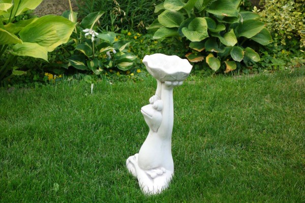 Скульптура Лягушка с чашей декоративная