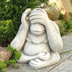 Скульптура  Орангутанг «Ничего не вижу»